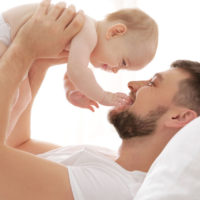 Papa und Baby Aktivitäten
