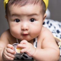 Baby Entwicklung Monat 5