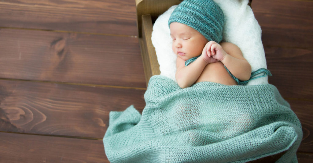 Baby schläft viel