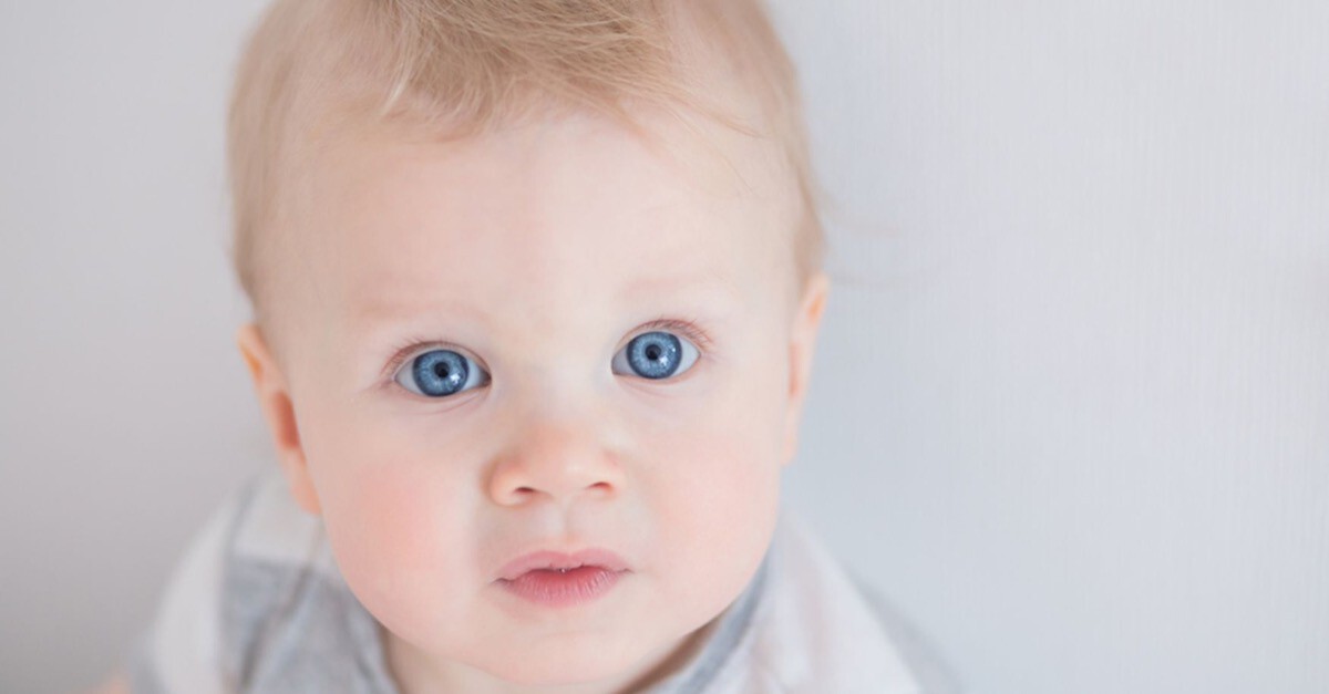 Baby Entwicklung Monat 10