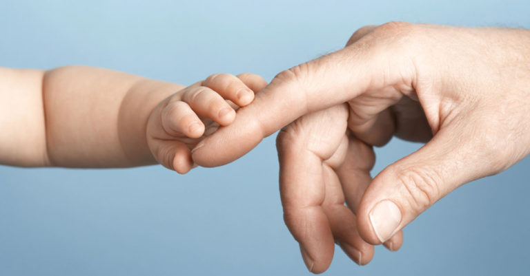 Angeborene Reflexe beim Baby