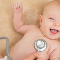 Untersuchung des Kindes in der 4. – 7. Lebenswoche