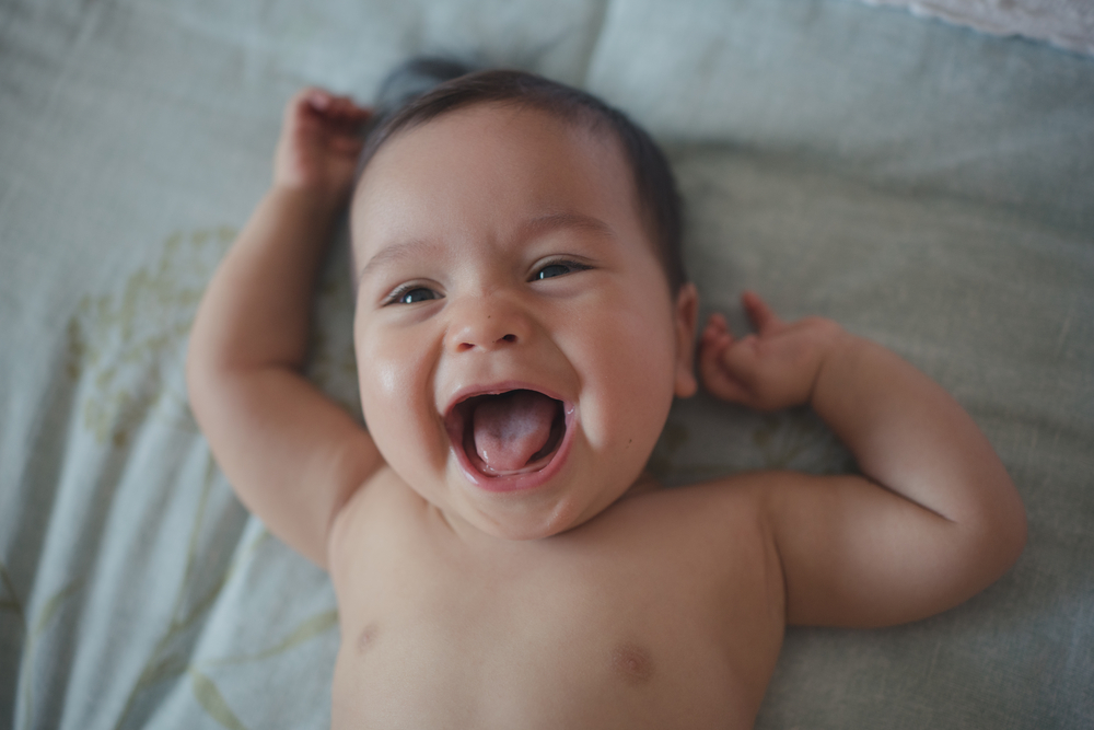 Entwicklung Baby Monat 10 Baby.at