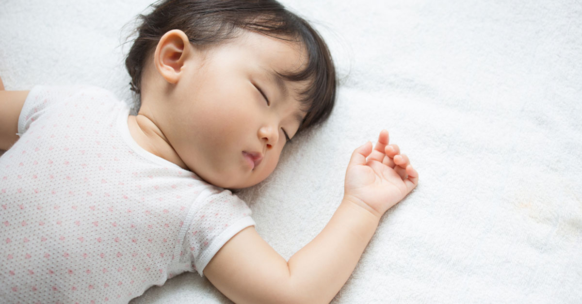 Wie viel schläft ein Baby im 5. Monat? Baby.at