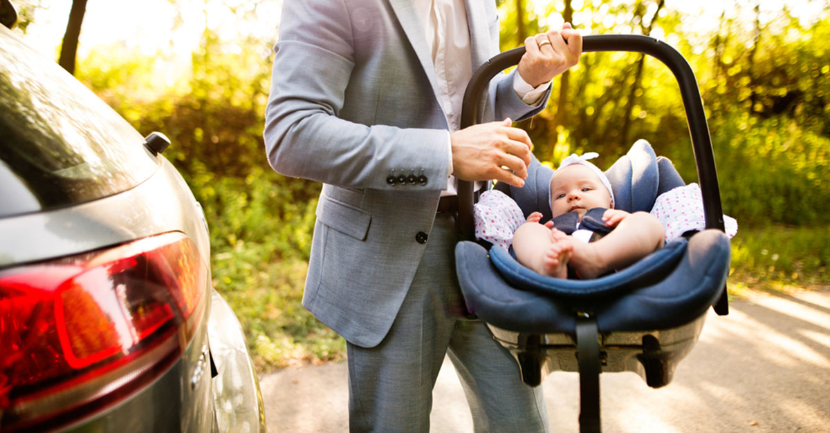 Der Reboarder Kindersitz und seine Vorteile Baby.at