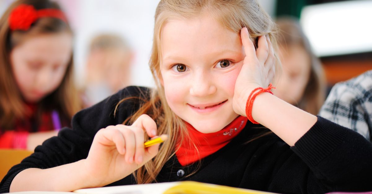 mädchen in der schule