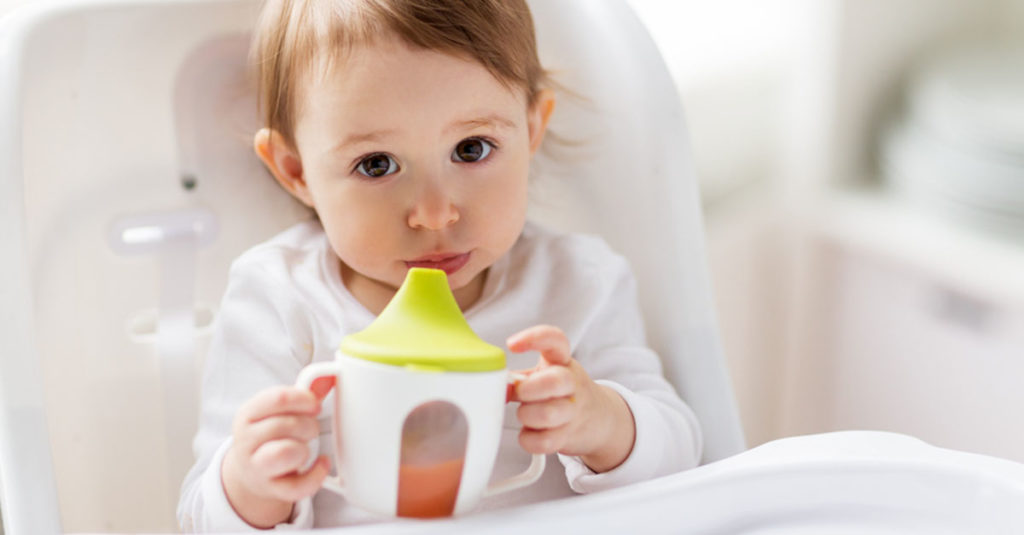 Becher für das Baby