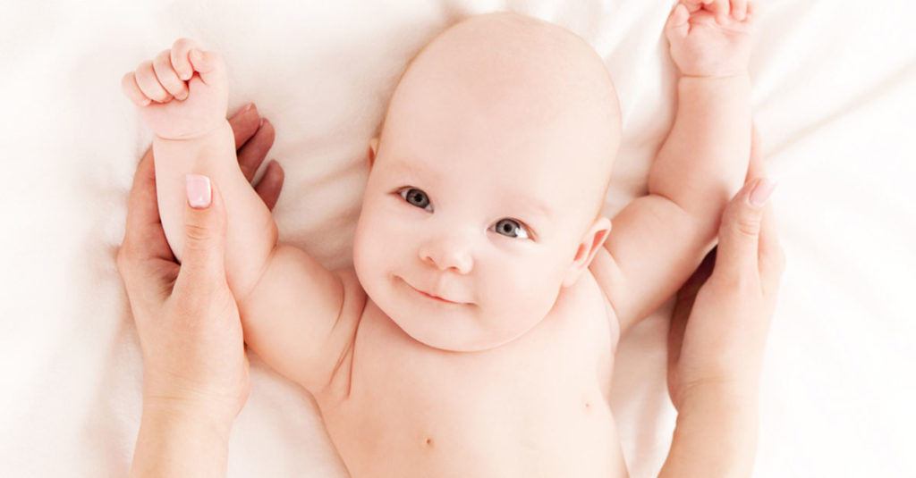 Tipps rund um die Babymassage