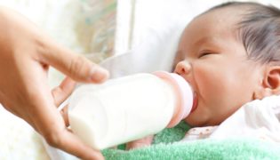 Babyernährung bei Neurodermitis