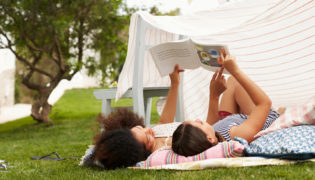 Der eigene Garten als Erlebnisspielplatz