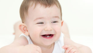Ab wann Zahnpflege beim Baby