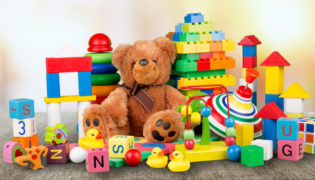 Spielwaren für Baby und Kind
