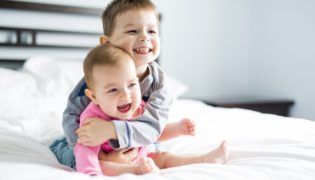 Größerer Altersabstand bei Geschwistern